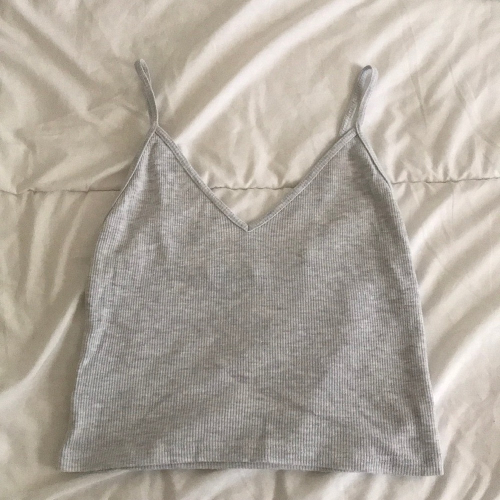 Ribbed gray tank